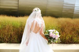 backless wedding dress