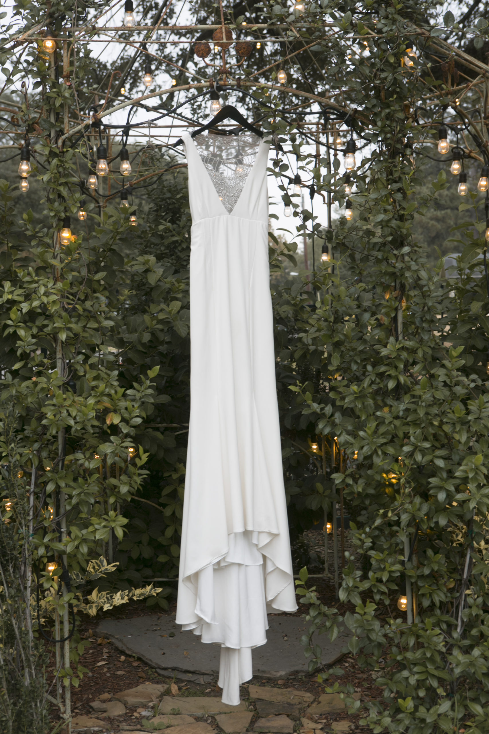 Behind The Veil Jacqui & Jonathan "Fall Brunch Wedding" Fabulous